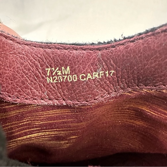 ONO Jutra Suede Heeled Ankle Boot Black 7.5 - Picture 11 of 14